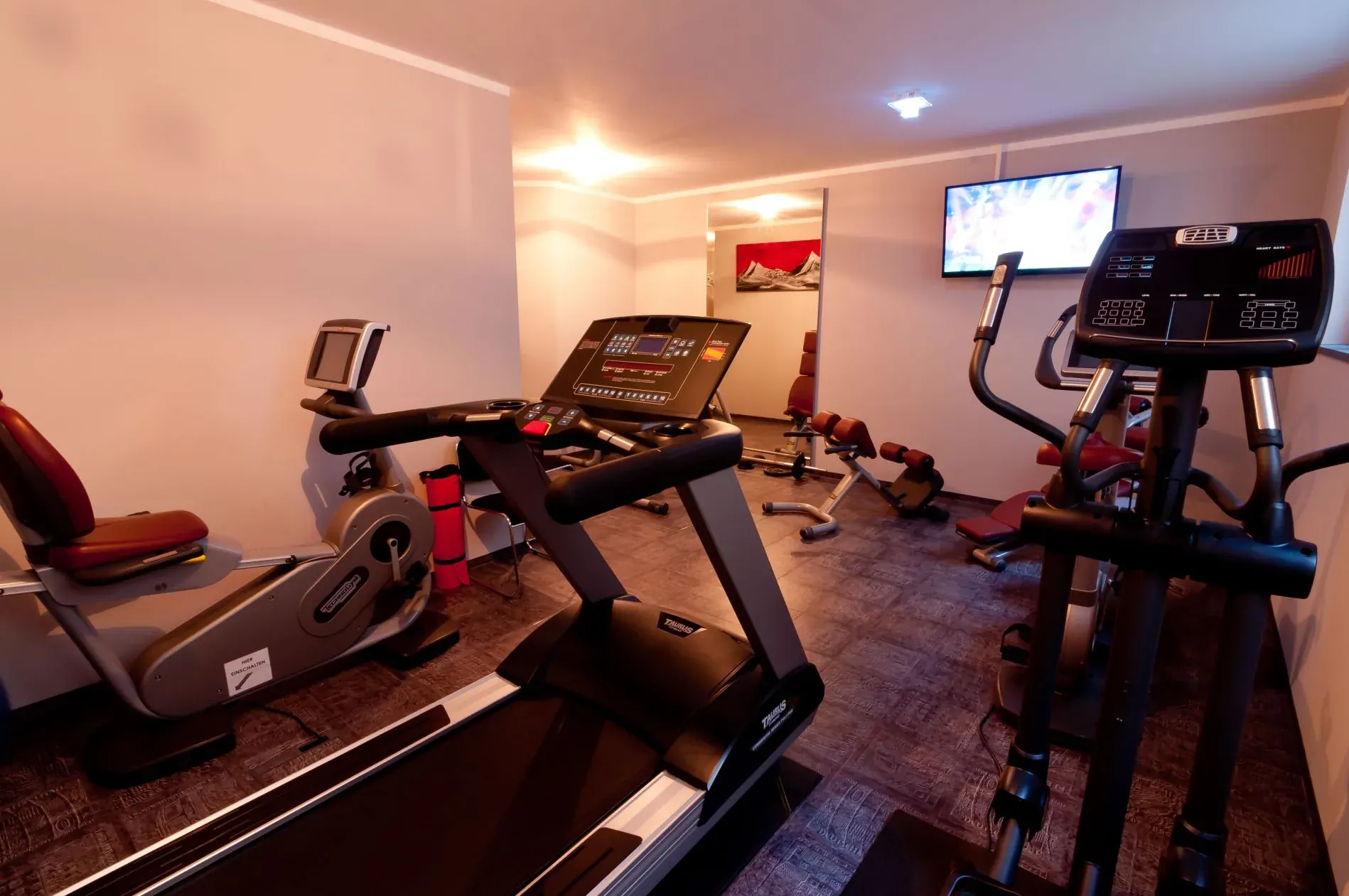 Moderner Fitnessraum
